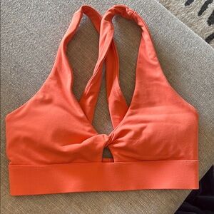 Fabletics Oasis Twist Sports Bra Size Small